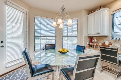 8109 Mountain Spring Dr, Fort Worth TX  76180-0204 exterior