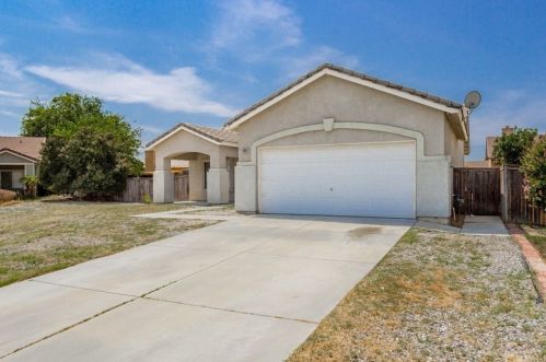2042 Augusta Ct, San Jacinto, CA 92582-6925