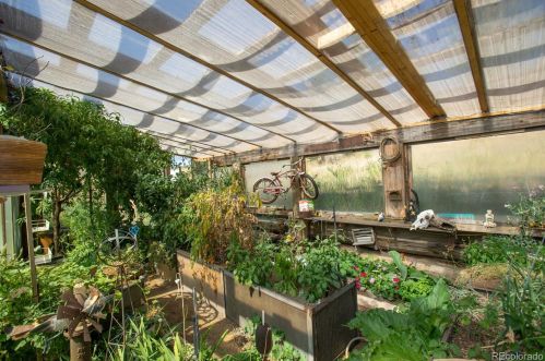 21900 Middle Creek Rd, Oak Creek CO 80467-9727 exterior