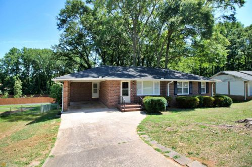 2628 Lilac Dr, Morrow, GA 30260-1545