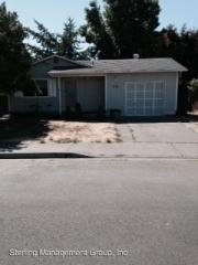775 Alder St, Junction City OR  97448-1891 exterior