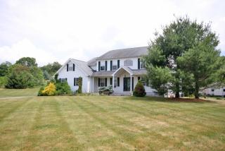 38 Bailey Park Dr, Augusta, NJ 07822-2148