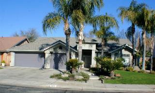 565 Jordan Ave, Clovis, CA 93611-7039
