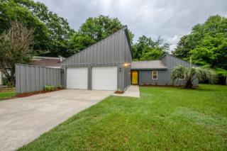 1358 Little David Ct, Charleston, SC 29412-8225
