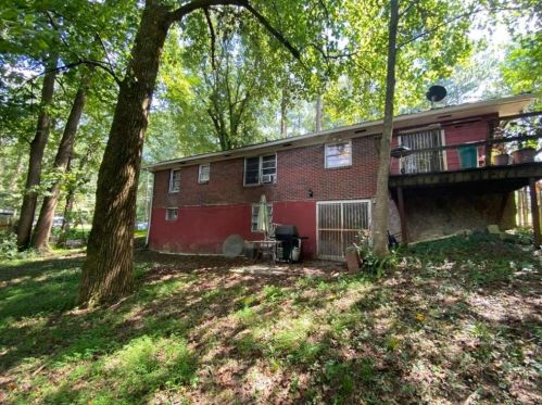 2661 Collier Dr, Atlanta GA  30318-7313 exterior