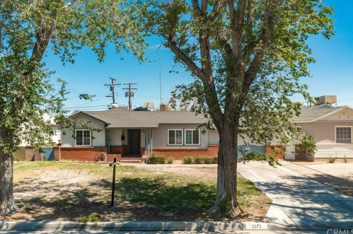 1171 Ivesbrook St, Lancaster, CA 93534-2212