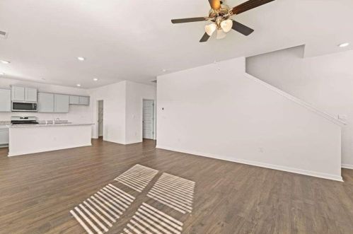 1065 Mackets Ct, Atlanta GA  30354-3642 exterior