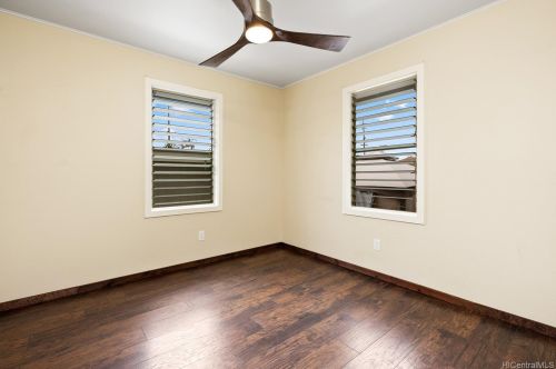 1715 Akina St, Honolulu HI  96819-4076 exterior