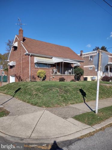 7400 Dungan Rd, Philadelphia, PA 19111-3641