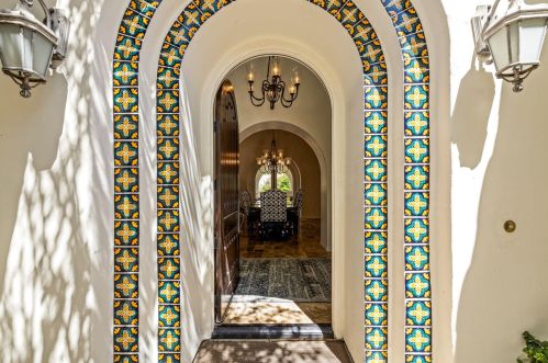 80718 Via Glorieta, La Quinta, CA 92253-9079