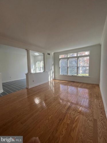 12 Wilkinson Way, Princeton NJ  08540-7362 exterior