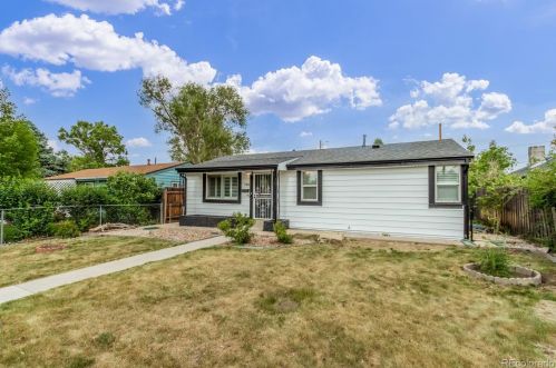 760 Stuart St, Denver CO  80204-2939 exterior