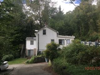 281 Macopin Rd, Bloomingdale, NJ 07403-1002