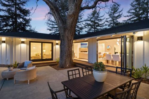 1330 Fairway Dr, Los Altos CA 94024-5358 exterior