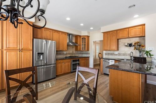 615 Morningstar Dr, Anaheim CA  92808-1637 exterior