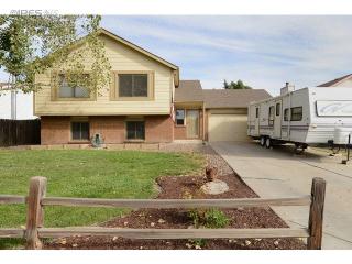 421 Edgewood Dr, Loveland, CO 80538-1818