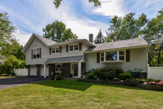 355 James Way, Wyckoff, NJ 07481-2240