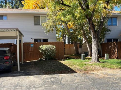 1985 Oakland Way, Aurora CO 80014-1108 exterior