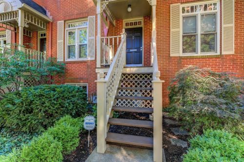 2114 Alpine Pl, Cincinnati OH  45206-2603 exterior