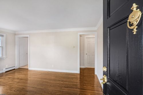 10 4th Ave, Dover NJ  07803-3239 exterior