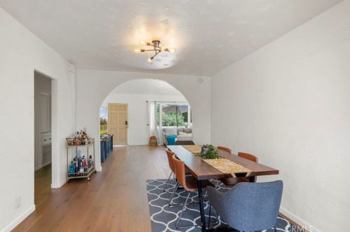 2028 Rangeview Dr, Glendale CA  91201-1146 exterior