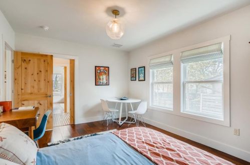 2009 2nd St, Austin TX  78702-4515 exterior