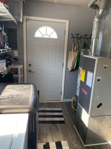 516 Liberty Pl, Hobart IN 46342-4659 exterior