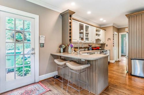 945 Eulalia Rd, Atlanta GA  30319-1306 exterior