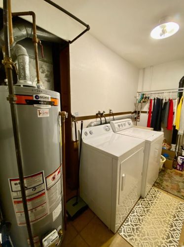 7376 Buchanan St, Gary IN 46410-4655 exterior