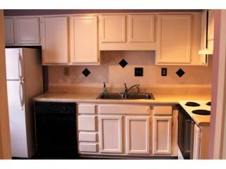11 Kings Tavern Pl, Atlanta GA  30318-1426 exterior