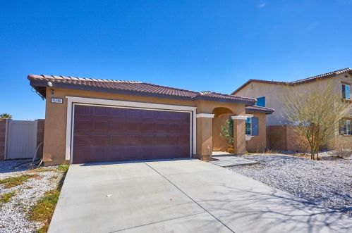 15785 Horizon Way, El Mirage, CA 92301-6312