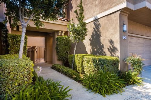 104 Cartier Aisle, Irvine CA  92620-5715 exterior