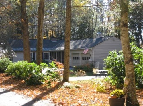 22 Peg Shop Rd, Keene, NH 03431-5502