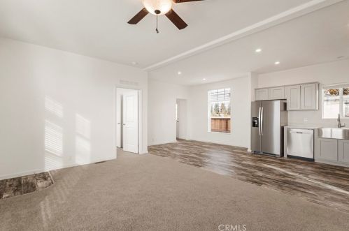 5826 Black Olive Dr, Paradise CA 95969-4900 exterior