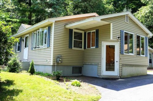 9 Shady Ln, Nashua, NH 03062-2327