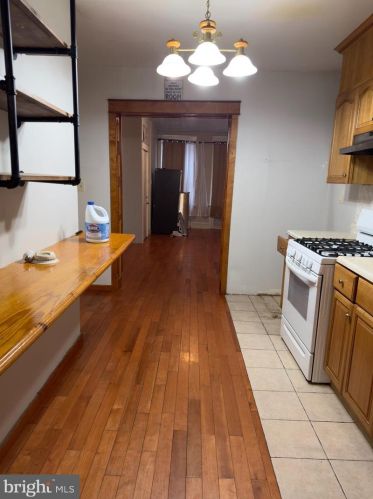 2719 16th St, Philadelphia PA  19132-2204 exterior