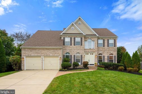 3 Stonehenge Dr, Lumberton Township, NJ 08048-5065