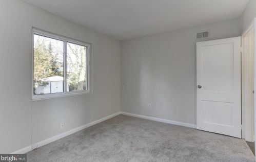 2413 Dexter Ave, Silver Spring MD 20902-4923 exterior