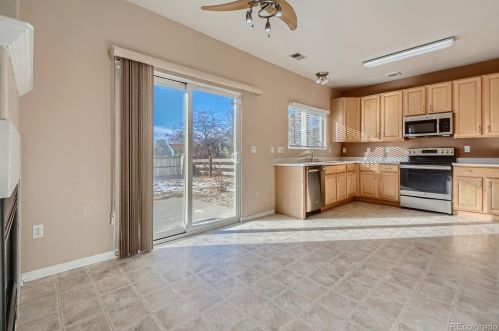 19324 58 Cir, Aurora CO 80019-2095 exterior