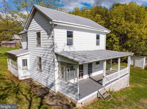 3662 Jerome Rd, Edinburg, VA 22824