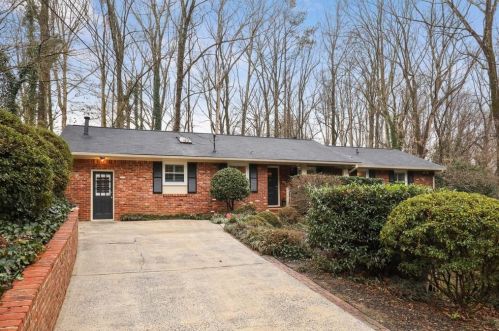 1309 Chaucer Ln, Atlanta, GA 30319-1509