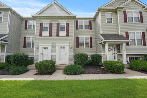 3086 Woodside Dr, Joliet, IL 60431-8829