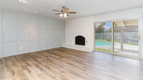 3130 Barton Rd, Carrollton TX 75007-3501 exterior