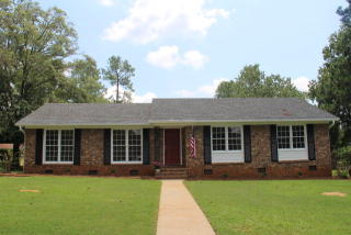 2820 Reeves Ln, Albany, GA 31721-2932