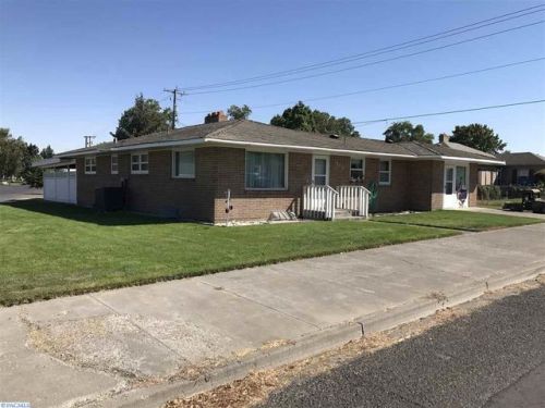 312 Burke Ave, Connell, WA 99326-4002