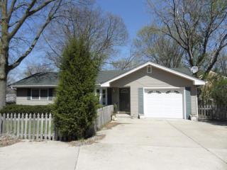 82 Chicago Rd, Oswego, IL 60543-8611