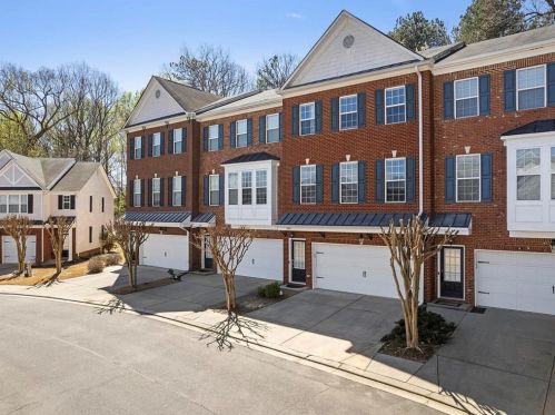 3844 Thayer Trce, Duluth GA  30096-8023 exterior
