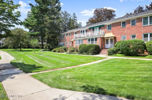 151 Putnam Ave, Greenwich, CT 06830-5612