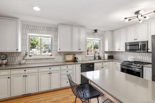 3700 Amherst Ave, Denver CO  80210-6602 exterior