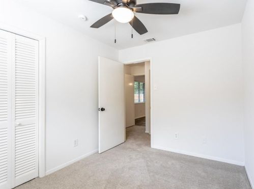 1705 Glen Alta Dr, Irving TX  75061-2306 exterior